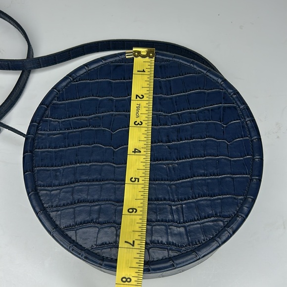 Sézane Nicole Circle Croc Embossed Leather Bag - Picture 10 of 12